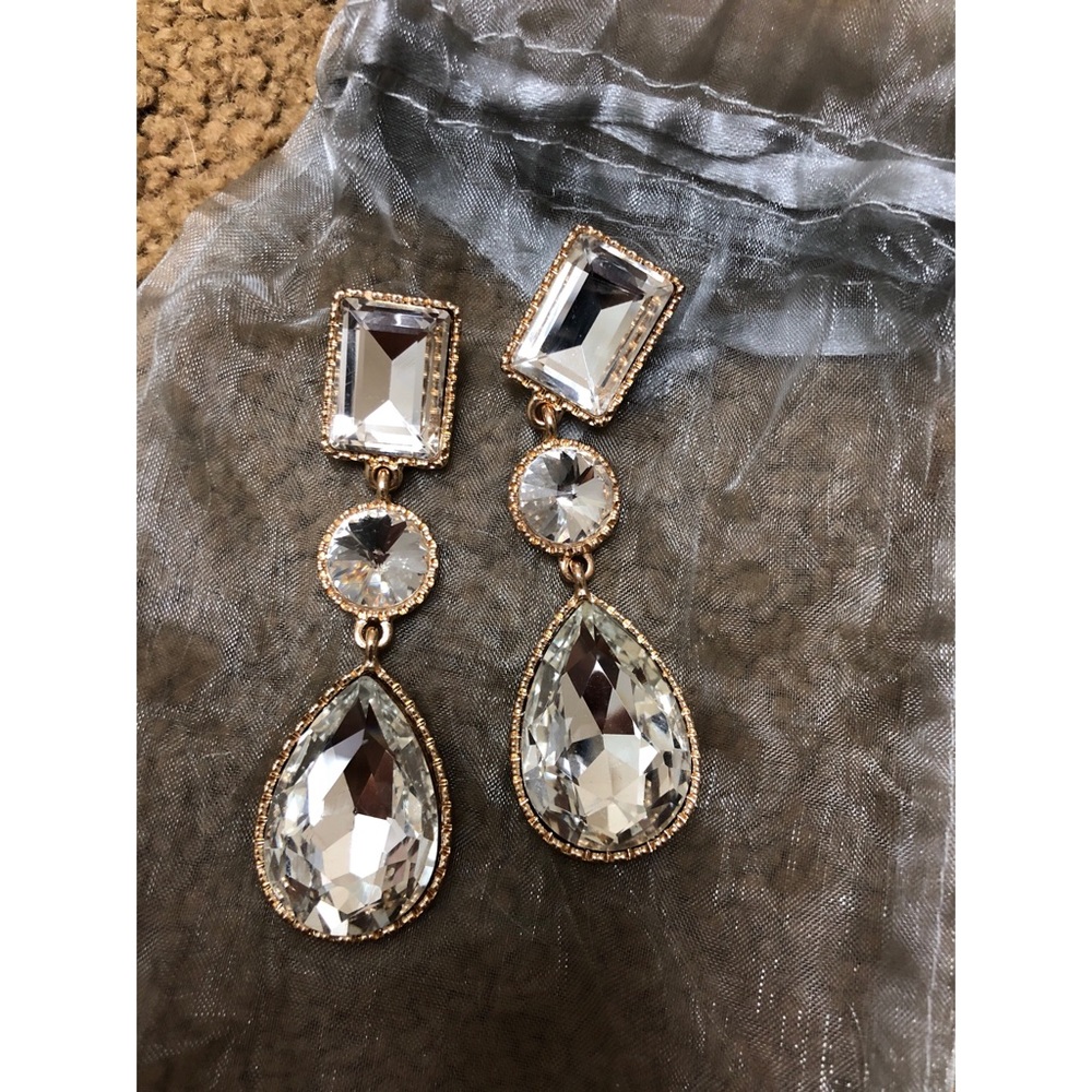 Chunky bridal earrings